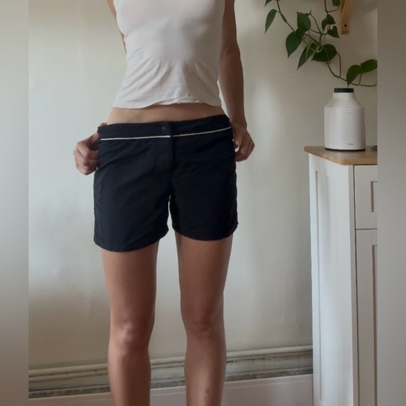 Patagonia Nylon Shorts ( Size 4) - Picture 1 of 5